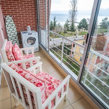 Luxurious Apartment Lake View بورغراديك المظهر الخارجي الصورة