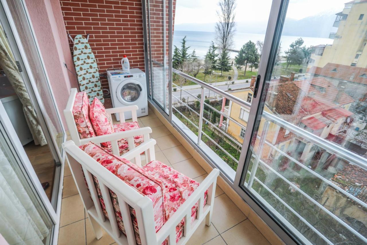 Luxurious Apartment Lake View بورغراديك المظهر الخارجي الصورة